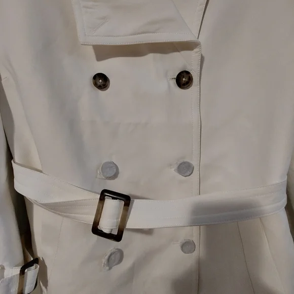 Trench coat - Picture 2 of 7